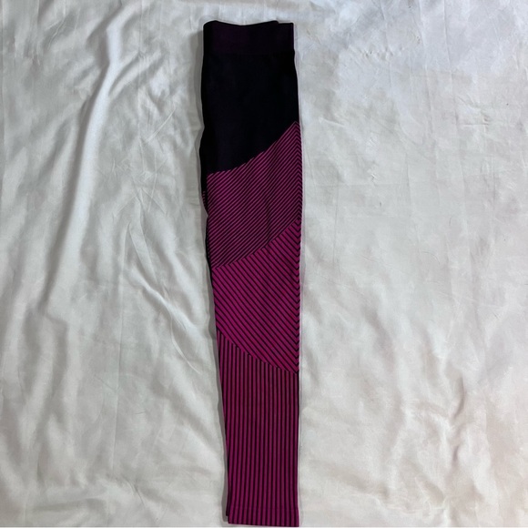 NWOT SHEIN Ombre 2-Piece Seamless Workout Set - Picture 6 of 14